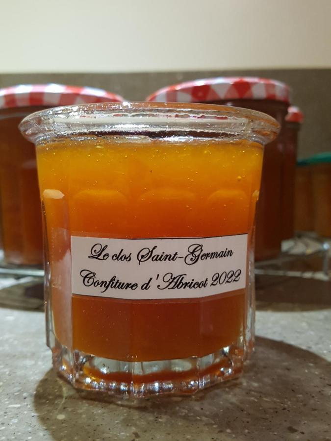 Le Clos Saint-Germain Rugles Eksteriør billede