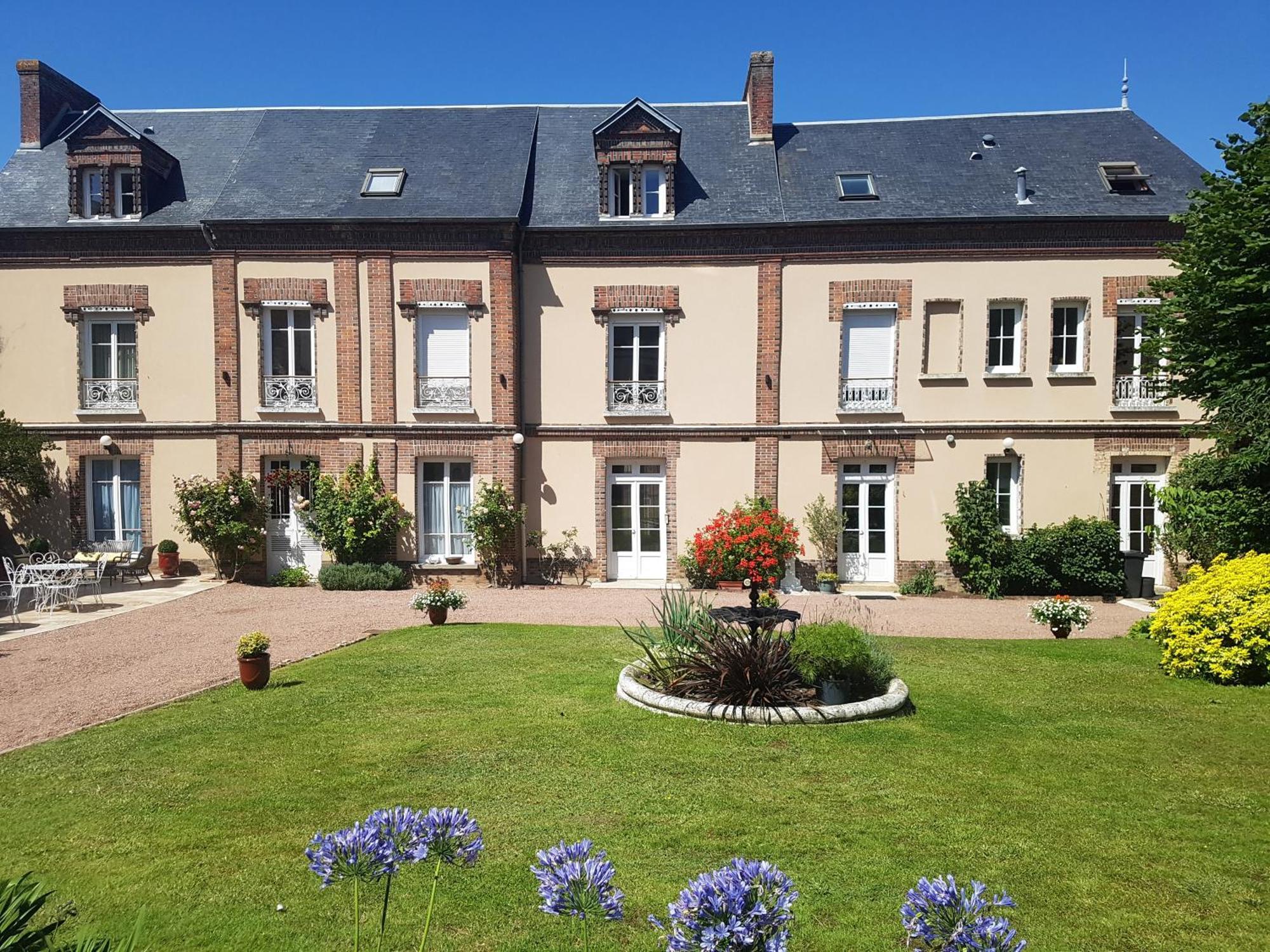 Le Clos Saint-Germain Rugles Eksteriør billede
